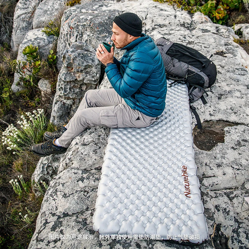 Naturehike R-value5.8 Inflatable Sleeping Mattress Ultralight Portable Folding Warm Cushion Hiking Outdoor Camping Mat Bed Pad
